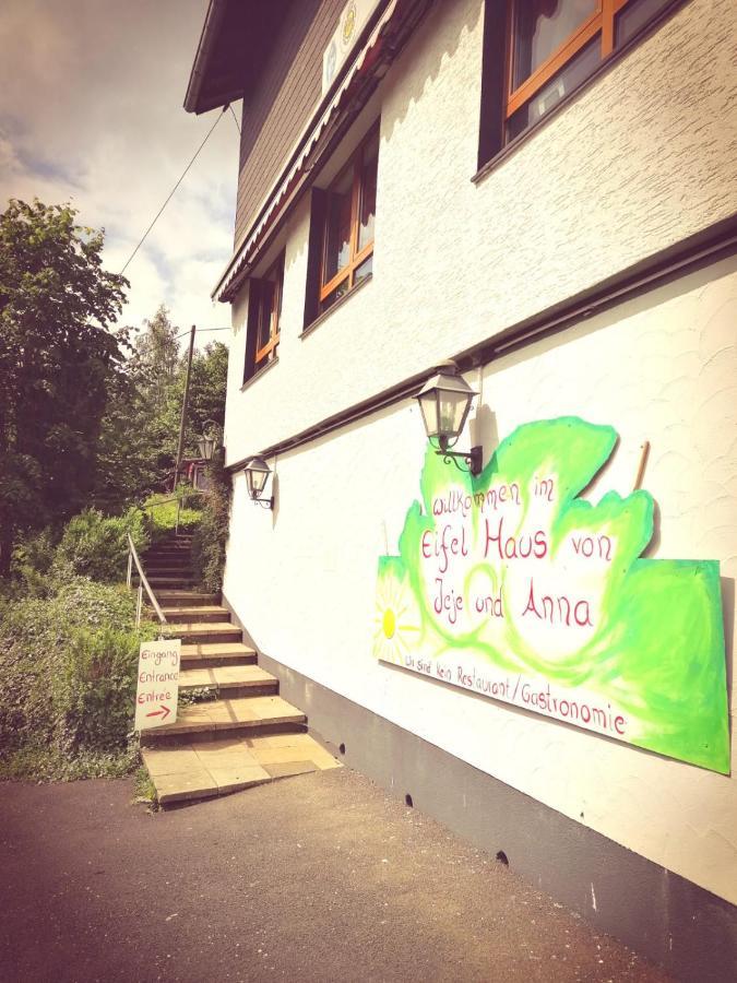 Jeje Und Anna'S Eifel Haus Motel Monschau Eksteriør bilde